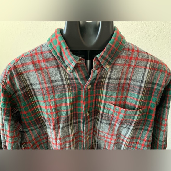 Redhead long sleeve shirt men’s size M has two pockets & button up - Picture 1 of 8